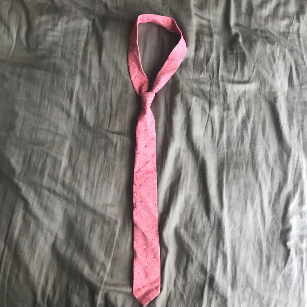 Red Slim Fit Tie (Urban Outfitters)